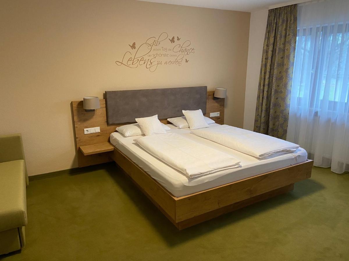 Gasthaus Hotel Kranz ラウフェンブルク エクステリア 写真