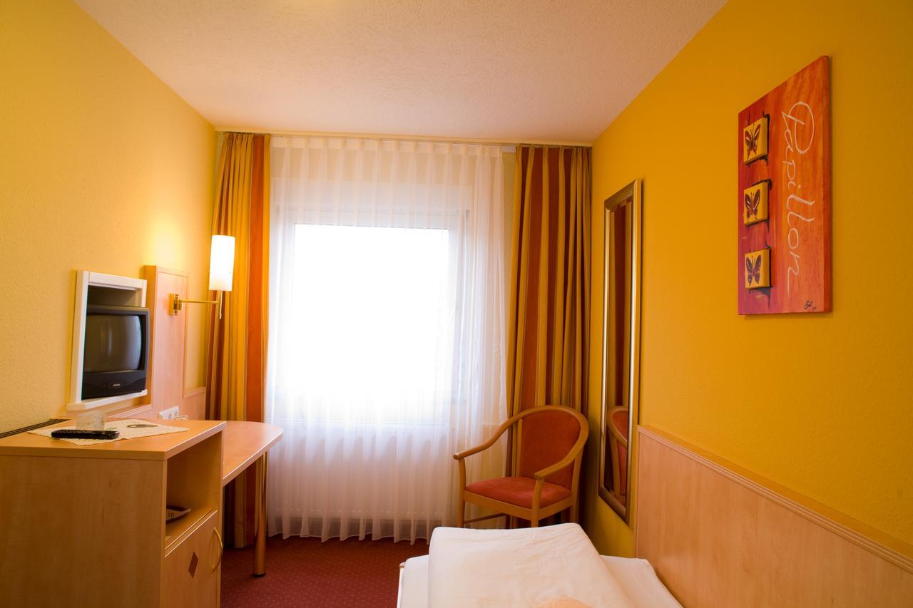 Gasthaus Hotel Kranz ラウフェンブルク エクステリア 写真